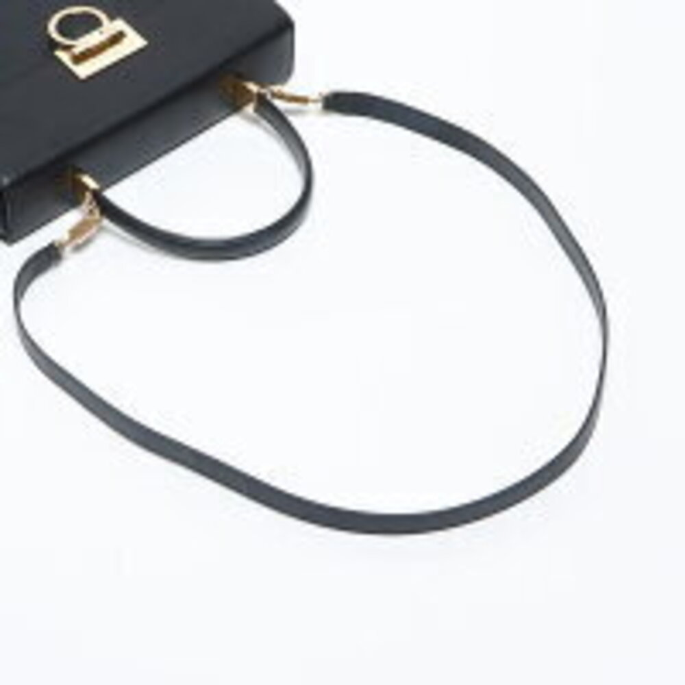 Salvatore Ferragamo Gancini Handbag Black - Picture 13 of 13